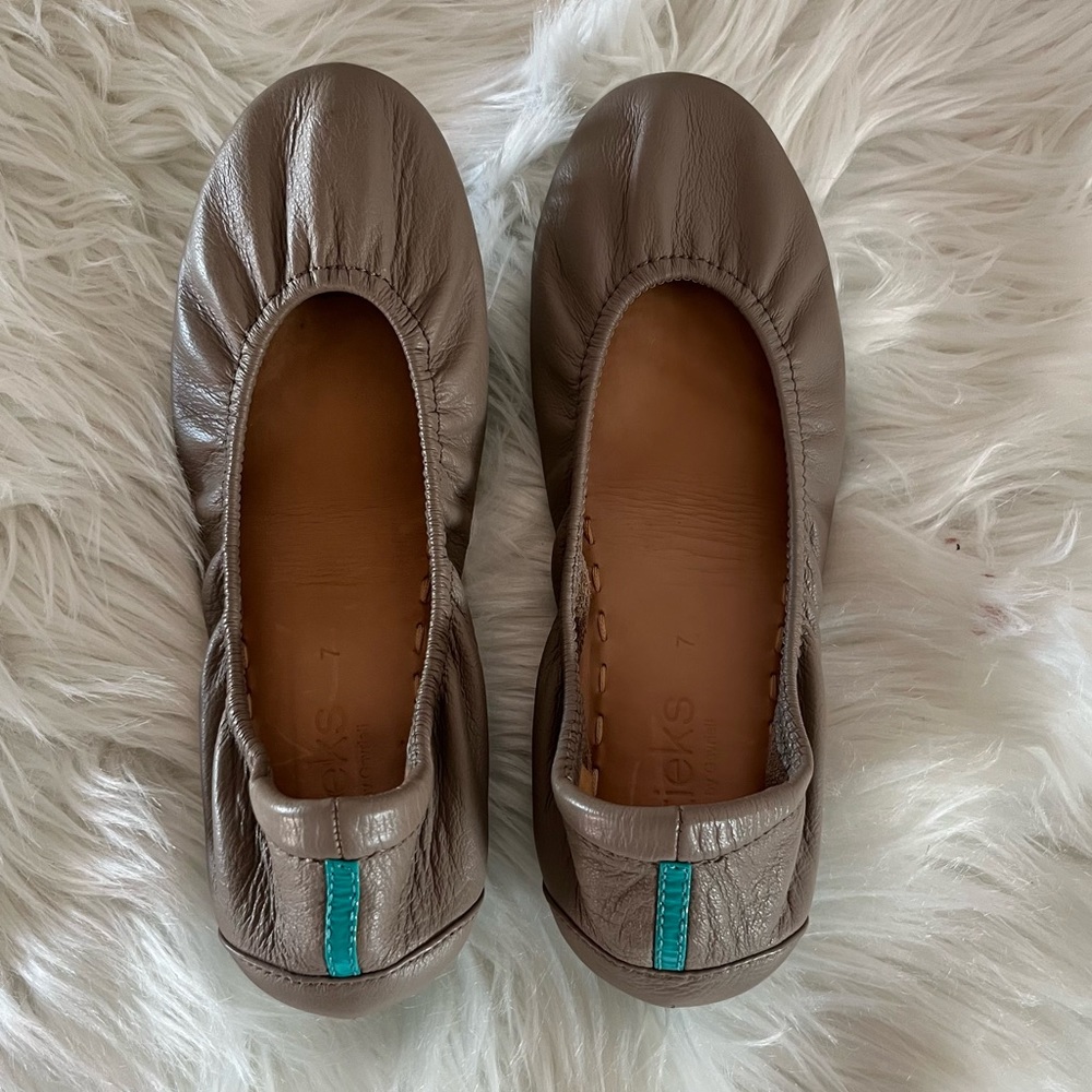 Tieks | 7